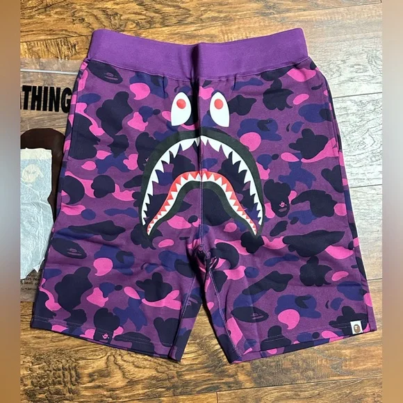 Authentic *NEW* BAPE purple camo shark sweat shorts 🦈